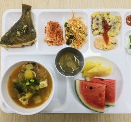 Suất ăn văn phòng cao cấp